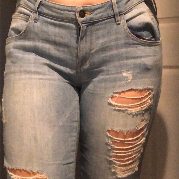 Guess Ripped Jeans - Picture 2 of 4
